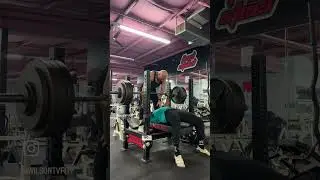 Benching 400 pounds at 182 #fit #motivation #benchpress #shorts #short #viral #power #chest