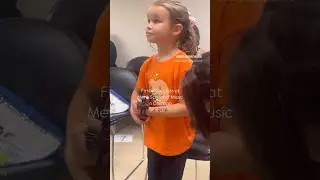 First Violin Class 🎻🎶 at Merit School of Music in Chicago #chicagoparents #musicclass #musicschool