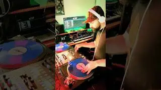 DJ Fly flexes his turntablism skills over Lenny Kravitz's &ldquo;Fly Away.&rdquo; ✈️ #shorts