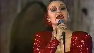 Rocio Durcal - te amo, falso y me gustas mucho con Carlos Cueva (prog noche de valores)