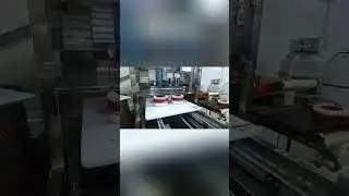 Ultrasonic round cake cutting display #ultrasonicmachine #cake #ultrasonic