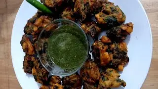 CRISPY PAKORA ✨️  | COOKING WITH ZEENAT  |