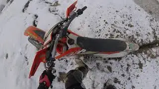 Winter Time is Enduro Time / 450 Action