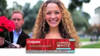 St&eacute;phanie G&eacute;rard Comercial Colgate