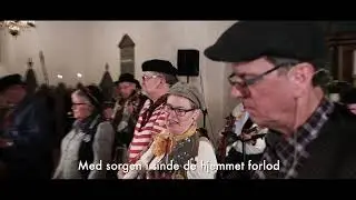 Gårdsangerne fra Thy - Deroppe på volden