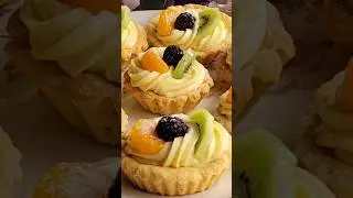 MINI TARTAS CON CREMA PASTELERA Y FRUTAS&hellip;f&aacute;cil de hacer y s&uacute;per deliciosas.