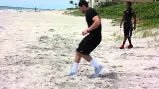 Beach Workout | Trainer David Brown