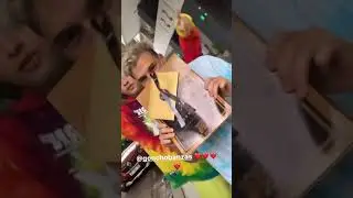 Rusher King y Tiago PZK le dan un regalo a Goncho