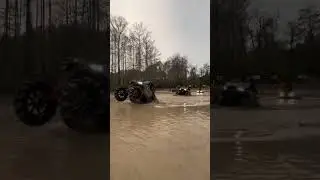 Mud nationals 2023! Can-am defender wheelie!