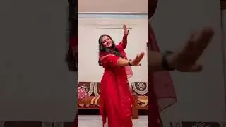 Learn Easy Garba steps with @AvaniRaval5 #shortvideo #garba #garbashorts #learnwithme