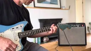 1964 fender vibrochamp with 1964 fender jaguar!! tremolo test