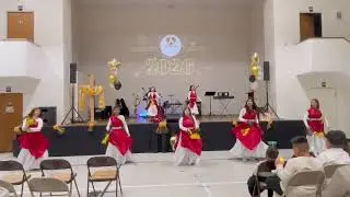 Grande es Él Señor/ Ha exhibido su espada, danzas 