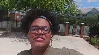 #JeremiahRios touring around The White Oak Apartments in Chester virginia i see The Swimming pool!
