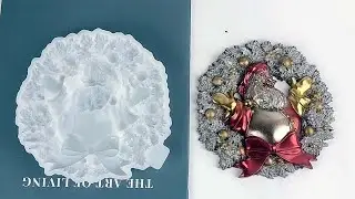 Festive Crafting Begins: Santa Claus Wreath Relief Decoration Resin Mold Unveiled!