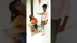 iska action dekhiye bache ka🥰😘 #funny