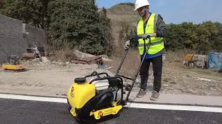 Forward & Reversible Plate Compactors, Asphalt Vibratory Plates | Horizont Machinery