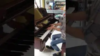 SAMICK Baby Grand Piano