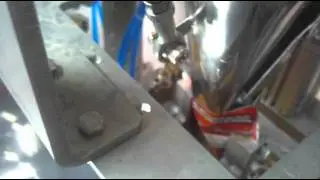 Poucheira para  ( abrir ,encher e fechar ) sache