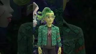 Snake Training 101 🐍 | Monster High #shorts