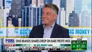 It's a 'bit of a fight' to get US consumers to spend at restaurants - John Peyton
