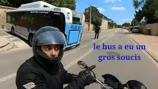 daily obs 246 le bus est resté coincé