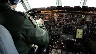 VC10 XV108 Approach and Landing Subang, Malaysia 2011