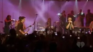 Jonas Brothers Paranoid Live