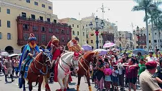 BAJADA DE REYES EN EL CENTRO DE LIMA #lima #limaperu #peru #perú #bajadadereyes #tresreyesmagos