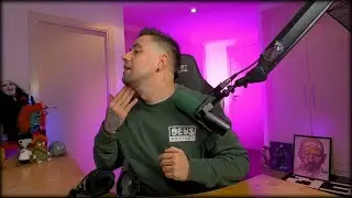 AURON se encuentra con VEGETTA y le dice su SECRETO con el COLOMBIANO (PELUQUERO) 😂XD