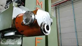 FRESATRICE A MONTANTE MOBILE MECOF CS88GS