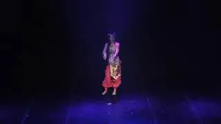 Raphaella Lua en la muestra anual de Estudio Vinaya 2019