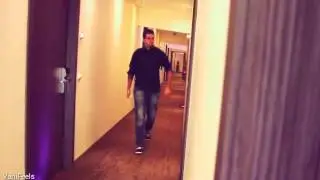 Youtubers -sexy and I know it-