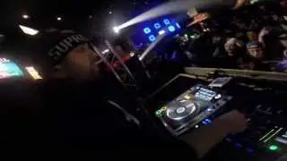 @DVNKSINATRV drops @WalshyFire & @KickRaux - OG Bobby Johnson Remix at @Roxy_Orlando @KontrolOrlando