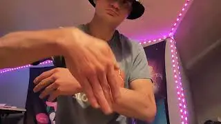 Loveless Finger Show
