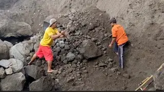 DUE TO MANY CORAL LOCATION LANDSLIDS 