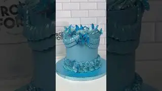 Cinderella inspired Cake made with SMBC & Frost Form 🦋 #cake #cakedecorating