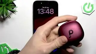 APPLE iPhone 15 Pro - How to Reverse Charge Accessories via USB-C