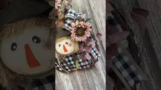 Teaching Fall Floral Decor in Keleas Design School