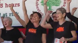 Chesterfield May Day People's Gala and Demo - Socialist Choir (07/5/18)