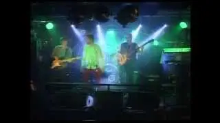 The Strawberry Thieves - Royals (Lorde Cover)