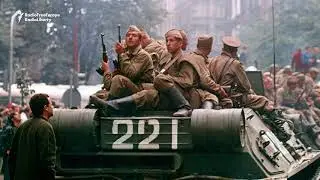'A Terrible Panic': Czech Photographer 'Haunted' By 1968 Invasion