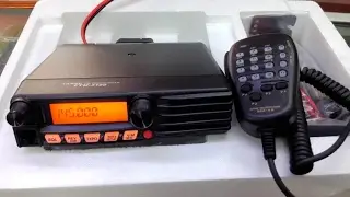 Распаковка новой любительской УКВ-радиостанции Yeasu FTM 3100R 2 метра