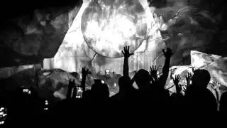 NINA KRAVIZ ENTER SPACE