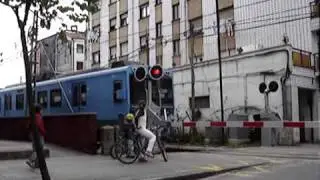 UT 3500 Euskotren Gernika Railroad Crossing