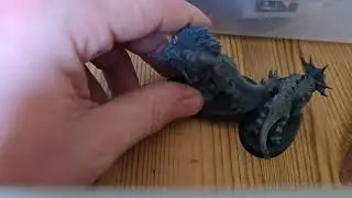 Jak budować figurki - część 3 Liquid green stuff, 