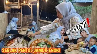 Beginilah Kegiatan Mamah Arul Waktu Sore, Bikin SEBLAK PENTOL ENOKI, Rasanya PEDO EUY❗️