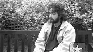Los Hermanos: Assista &agrave; entrevista com Rodrigo Barba no Passe Livre 2005 1/3