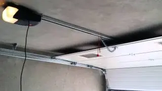 usa de garaj culisanta glisanta basculanta rabatabila pe tavan 0720959626