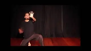 Performance Art&iacute;stica - A Parede