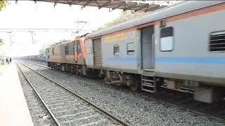 कामाख्या दिल्ली एक्सप्रेस || so beautiful entry🚆❤️🚆 || Indian Railway trai💞💞💞💞